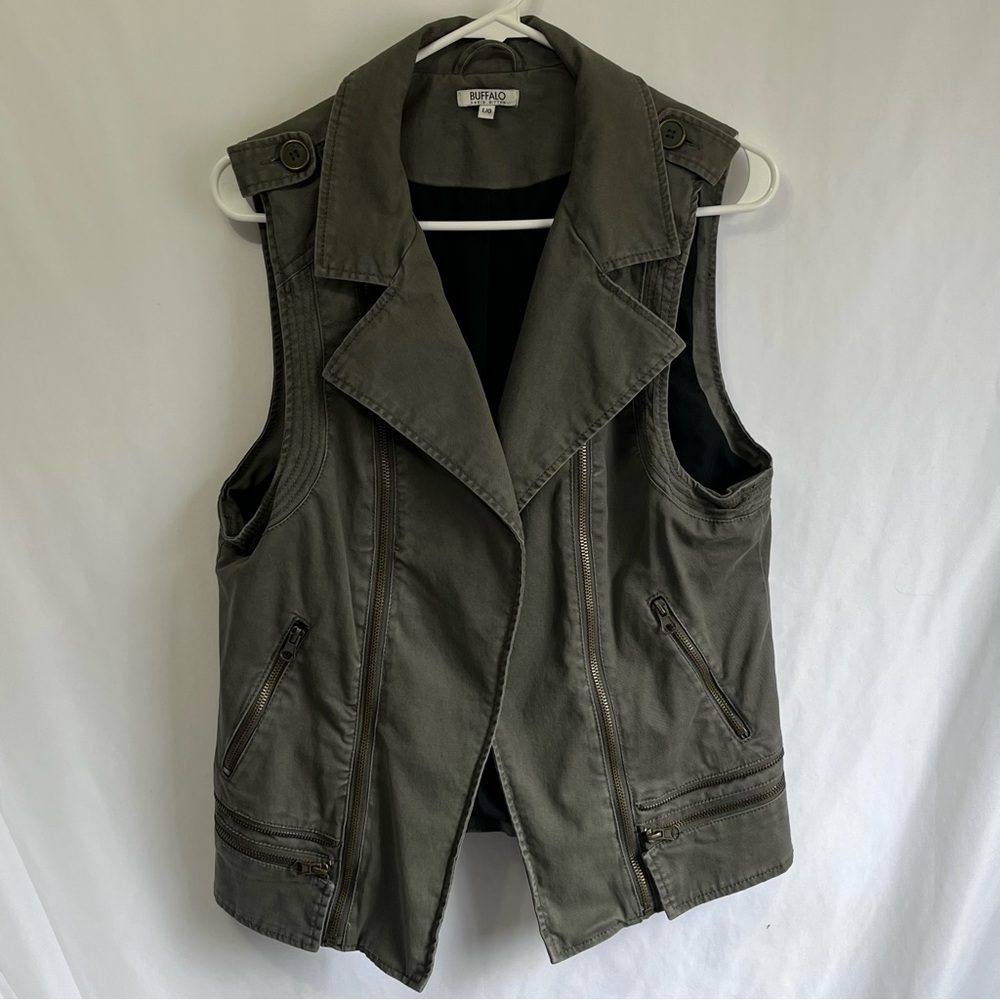 Buffalo David Bitton Edgy Woman’s Lightweight Utility / Military Style Vest
